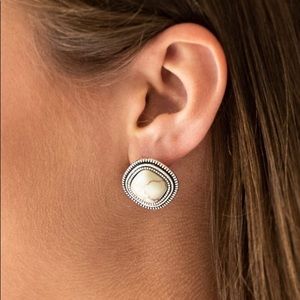 FRONTIER-Runner - White